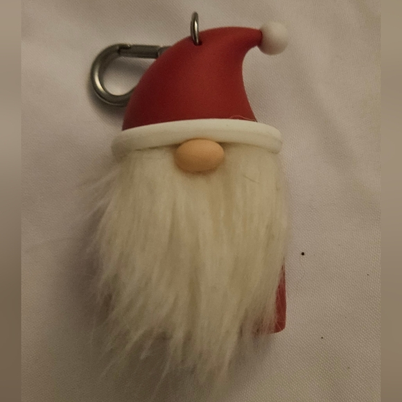 Bath and Body Works Gnome Santa Pocket Bac Hand Sanitizer Holder - Picture 1 of 5